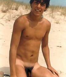 Boys for love 5f77b077419a1.jpg