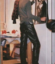 Boots and leather 5f788f521bbbf.jpg