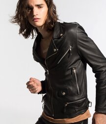 Boots and leather 5f788f6781035.jpg