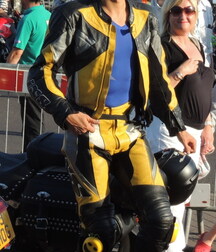 Motorbikers and racers 5f789064503db.jpg