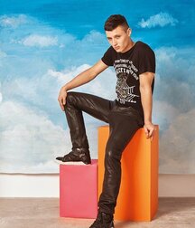 Cool in leather 5f79d2c5ba45f.jpg