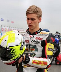 Biker boys 5f79d5eda00d4.jpg