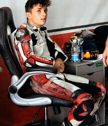 Biker boys 5f79d61b0c6c4.jpg