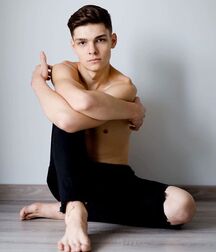 Barefoot dutch hotties 5f79d8b5a0fac.jpg