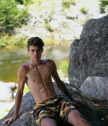 Twinks on vacation 5f7a1c61bb10f.jpg