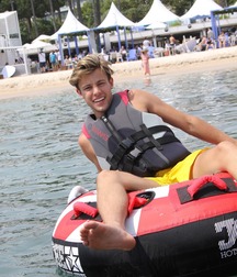 Twinks on vacation