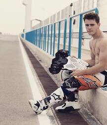 Motocross dudes 5f7ba51591ebc.jpg
