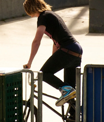 Leather pants 5f7e4d0f72cb0.jpg