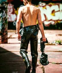 Leather pants 5f7e4d26d6f73.jpg
