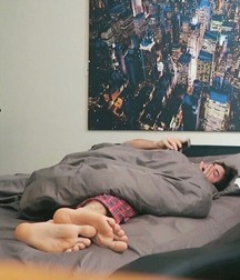 Beautiful boys feet 5f7f283dd9dd4.jpg