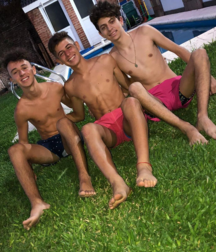 Beautiful boys feet 5f7f287ce0f30.png