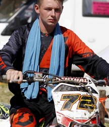 Bikers and Cross dudes 5f7f393f9fae5.jpg