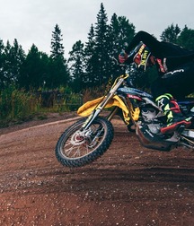 Bikers and Cross dudes 5f7f3964a2dd0.jpg