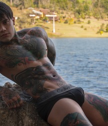 Gorgeous bodies 5f80a6ef3ac40.jpg