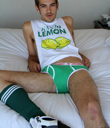 Guys in undies 5f80b264589bb.jpg