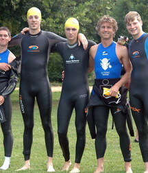 Swimmers and divers 5f81d280dd136.jpg