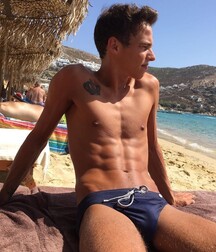 Swimmers and divers 5f81d2adaebec.jpg