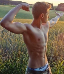 Awesome twinks 5f8242586e99a.jpg