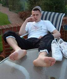 Barefoot and tasty twinks 5f831b87b8c44.jpg