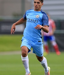 Cute soccer boys 5f835cb456339.jpg