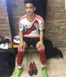 Cute soccer boys 5f835cc53682e.jpg