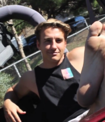 Barefoot males 5f8499fce846c.png