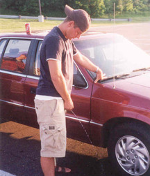 Taking a leak 5f84bd4d91f3e.jpg