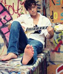 Twink feet