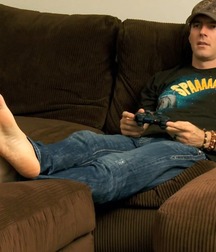 Adicted to jocks smelly feet 5f8600562f707.jpg