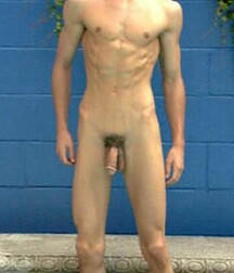 Hunky boys 5f86020c98b77.jpg