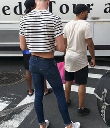 Sneakers and jeans 5f874294d733e.jpg