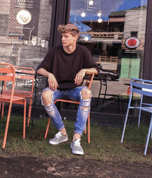 Skinny jeans 5f88a12677e49.jpg