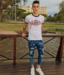Skinny jeans 5f88a14c543c7.jpg