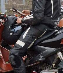 Motobikers 5f8b6fe134c36.jpg
