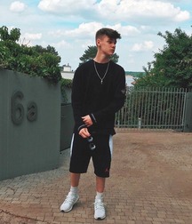 Sports and skater boys 5f8c60e30791c.jpg