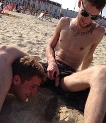 Wetting with friends 5f8c87ca48127.jpg