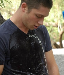 Wetting with friends 5f8c880221fca.jpg