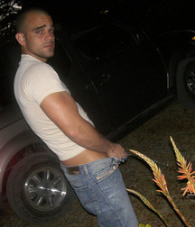 Wetting with friends 5f8c881e5a993.jpg
