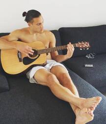 Barefoot boys 2 5f8ca0fa91756.jpg