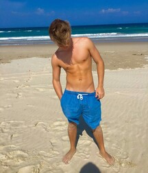 Summer sunny twinks 5f8cb3ce046e4.jpg