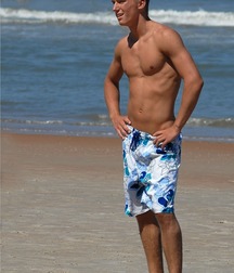 Summer sunny twinks 5f8cb417a919d.jpg