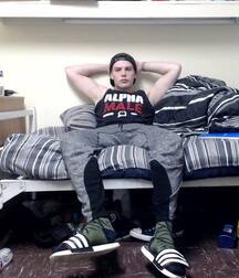 Sneaks and socks 5f8dae724e8ac.jpg