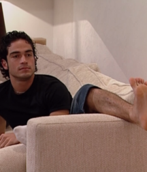 Jocks walk barefoot 5f8dc52c79e8c.png
