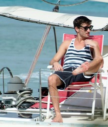 Jocks walk barefoot 5f8dc53910ff9.jpg