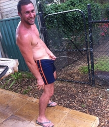Golden showers 5f8f08d2c6a66.jpg
