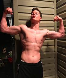 Muscle boys 5f8f1a347601b.jpg