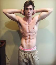 Muscle boys 5f8f1a4088524.jpg
