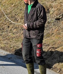 Farmboys in rubber boots 5f8f63d9cc317.jpg