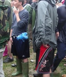Farmboys in rubber boots 5f8f6417ddb38.jpg