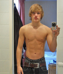 Redheads and blondes 5f903044d52e1.jpg